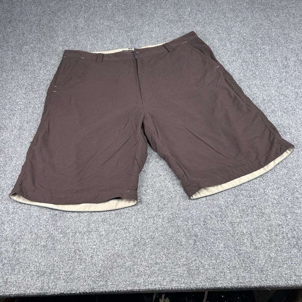 REI Shorts Mens Size 40 Brown Nylon Zip and Slash Pockets Hike Golf Active